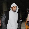 Kanye West à l'aéroport de Los Angeles le 15 novembre 2016.  Kanye West arrives at LAX Airport on november 15, 2016.15/11/2016 - Los Angeles