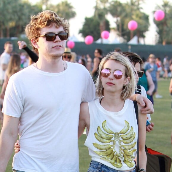 Emma Roberts, Evan Peters - People au 3ème jour du festival de musique Coachella à Indio. Le 13 avril 2014