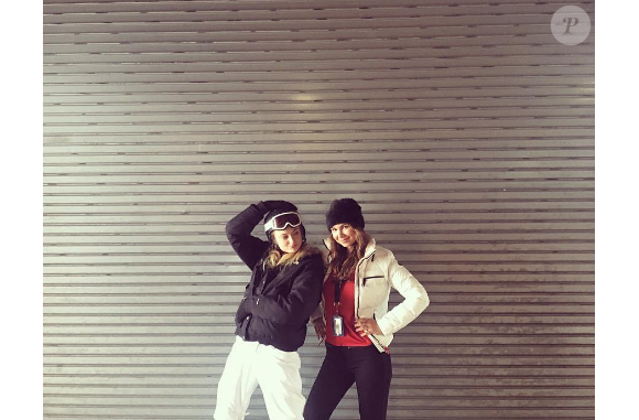 Sophie Turner est à Mammoth Montain avec une amie en même temps que Joe Jonas. Photo publiée sur Instagram le 26 novembre 2016
