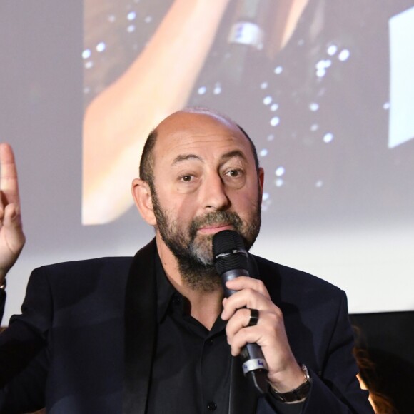 Exclusif - Kad Merad lors du dîner de la fondation ARC au restaurant de l'hôtel The Peninsula à Paris le 10 octobre 2016. © Rachid Bellak / Bestimage