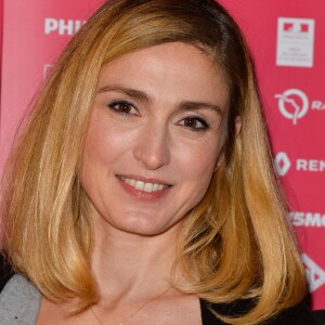 Julie Gayet - Soirée d'ouverture de la 12ème édition du Festival "Paris Courts Devants" au MK2 Bibliothèque à Paris le 29 novembre 2016. © Coadic Guirec/Bestimage