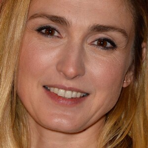 Julie Gayet - Soirée d'ouverture de la 12ème édition du Festival "Paris Courts Devants" au MK2 Bibliothèque à Paris le 29 novembre 2016. © Coadic Guirec/Bestimage