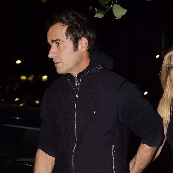 Jennifer Aniston et son mari Justin Theroux à la sortie du restaurant Smile à New York, le 24 septembre 2016.24/09/2016 - New York