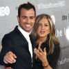 Justin Theroux et sa fiancée Jennifer Aniston - Première du film "The Leftovers" au NYU Skirball Center à New York. Le 23 juin 2014