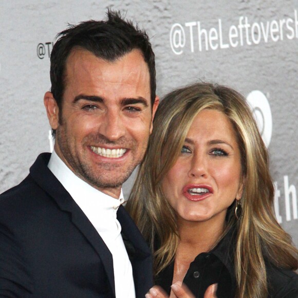 Justin Theroux et sa fiancée Jennifer Aniston - Première du film "The Leftovers" au NYU Skirball Center à New York. Le 23 juin 2014