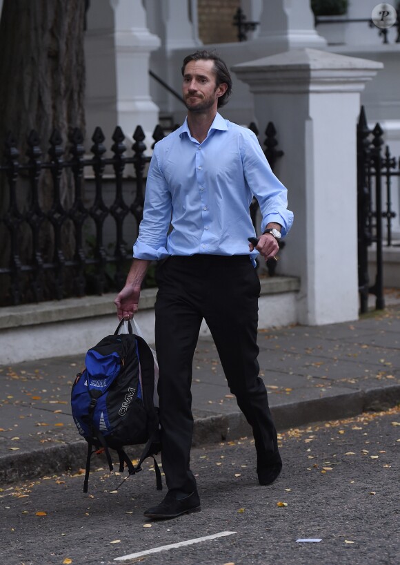James Matthews arrive chez lui à Londres, Royaume Uni, le 21 juillet 2016