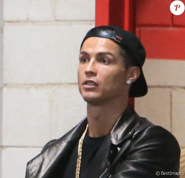 Exclusif - Cristiano Ronaldo et sa nouvelle compagne Georgina Rodriguez à la sortie du concert de Justin Bieber à Madrid, Espagne, le 23 novembre 2016.