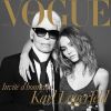 Lily-Rose Depp et Karl Lagerfeld posent pour Vogue Paris et Hedi Slimane (décembre 2016 / janvier 2017).