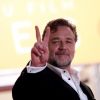 Russell Crowe lors de la Montée des marches du film "The Nice Guys" lors du 69ème Festival International du Film de Cannes. Le 15 mai 2016. © Borde-Jacovides-Moreau/Bestimage