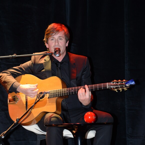 Exclusif - Thomas Dutronc - Soirée de la 9ème édition des "Positive Planet Awards" à la Fondation Louis Vuitton, Paris le 7 décembre 2016. © Rachid Bellak/Bestimage