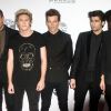 Liam Payne, Niall Horan, Louis Tomlinson, Zayn Malik et Harry Styles (groupe One Direction) à la Soirée "American Music Award" à Los Angeles le 23 novembre 2014.