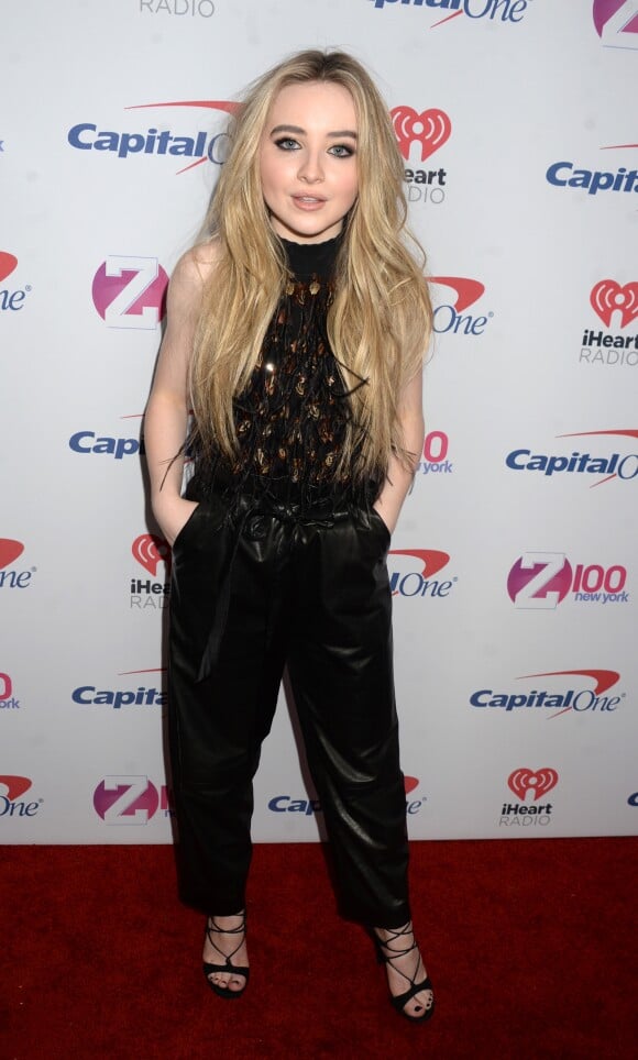 Sabrina Carpenter  à la soirée Z100's Jingle Ball au Madison Square Garden de New York, le 9 décembre 2016
