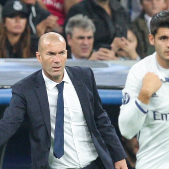 Zinedine Zidane, Gareth Bale et Alvaro Morata lors du match Real Madrid - Legia Varsovie, à Madrid le 18 octobre 2016.