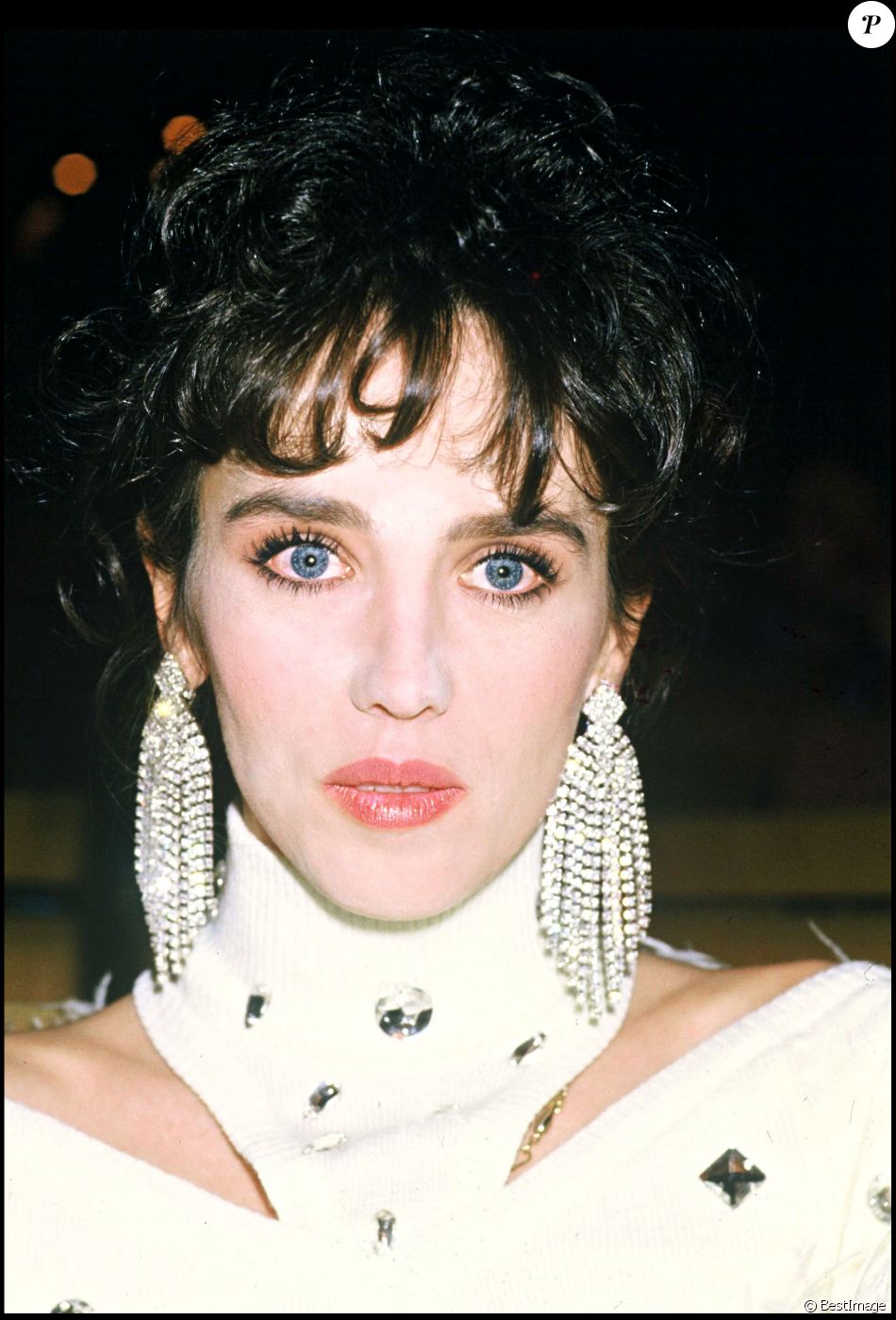 Isabelle Adjani photographed by Dominique Issermann on the cover of ELLE France, March 22, 1982