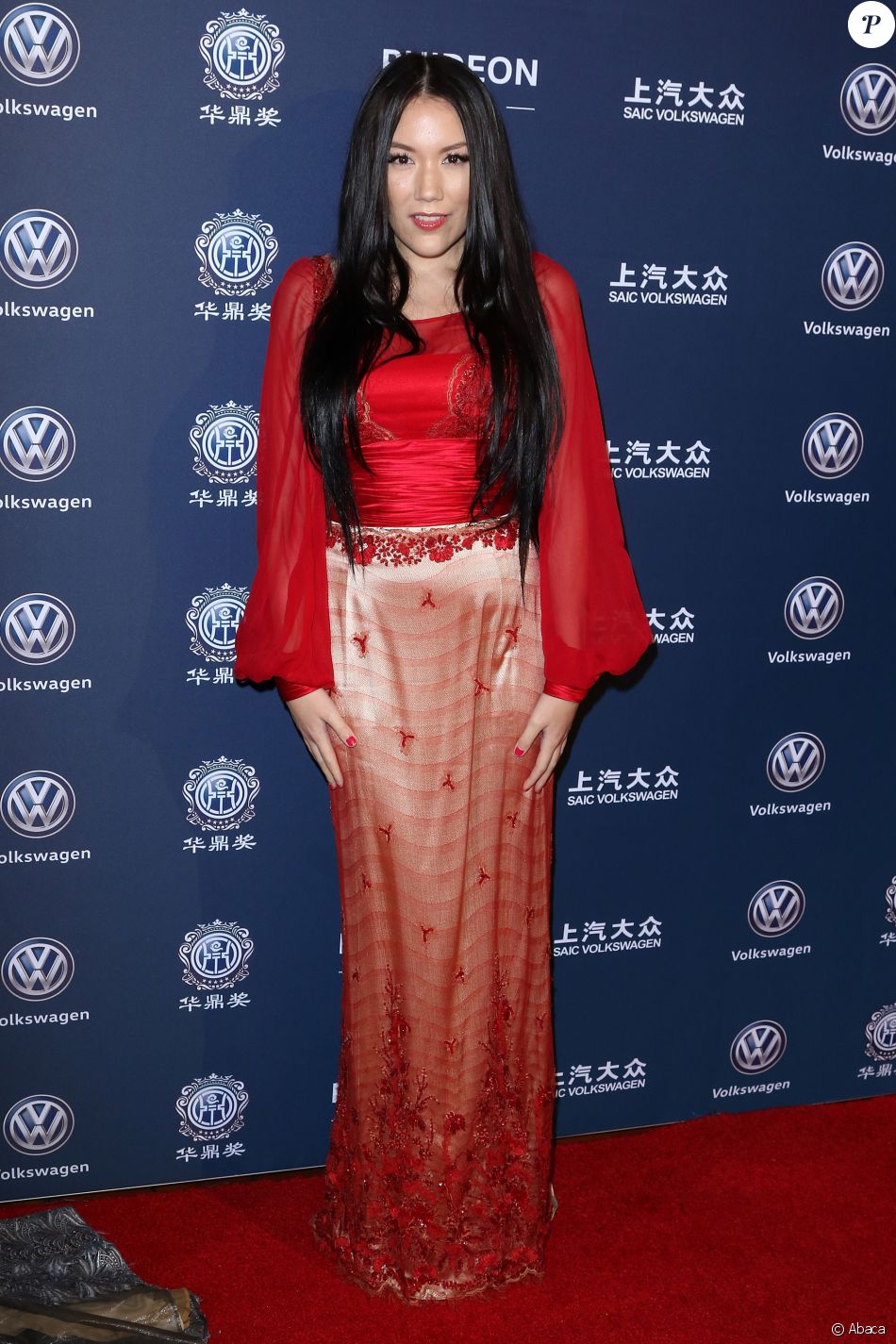 Manika lors des 21e Huading Global Film Awards à The ACE Theater, Los