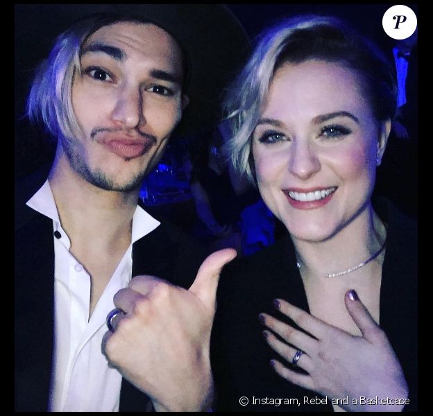 Evan Rachel Wood et son compagnon Zach Villa, tous deux membres du groupe Rebel and a Basketcase.