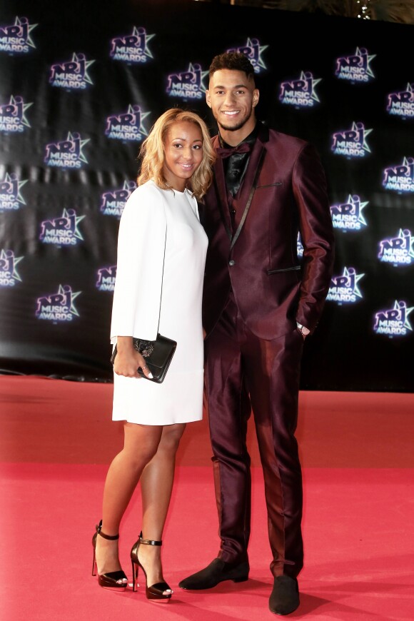 Estelle Mossely et son fiancé Tony Yoka à la 18ème cérémonie des "NRJ Music Awards" au Palais des Festivals à Cannes, le 12 novembre 2016.