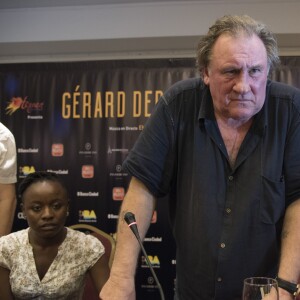 Gérard Depardieu donne une conférence de presse à l'hôtel Panamericano Buenos Aires à propos de ses spectacles au théatre Colon le 16 décembre 2016.