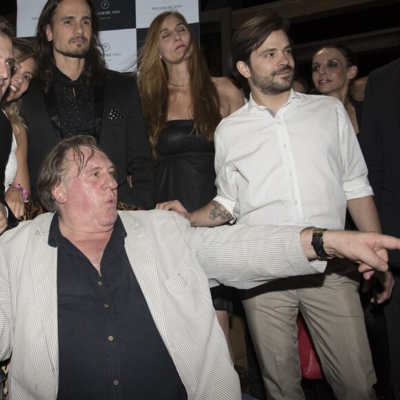 Cocktail en l'honneur de Gérard Depardieu à Buenos Aires après sa conférence de presse pour ses deux spectacles au Théatre Colon le 16 décembre 2016. Gérard Depardieu est à Buenos Aires pour jouer deux dates au théatre Colon dans lequel il va jouer des extraits de Cyrano de Bergerac, Ruy Blas.