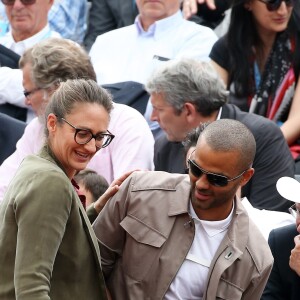 Mary Pierce et Tony Parker - People dans les tribunes de Roland Garros le 26 mai 2016.