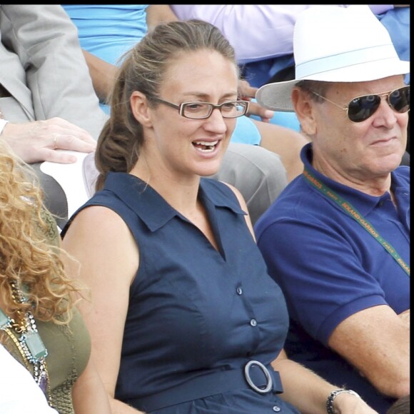 Jay Z, Beyoncé et Mary Pierce assistent à la finale hommes des internationaux de France de Roland Garros le 6 juin 2010.