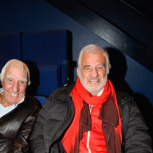 Exclusif - Charles Gérard et Jean-Paul Belmondo au concert de Charles Aznavour au Palais des Sports à Paris, le 21 décembre 2016. © Guirec Coadic/Bestimage