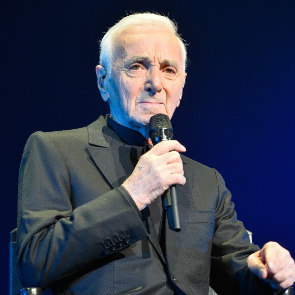 Charles Aznavour en concert au Palais des Sports à Paris, le 21 décembre 2016. © Guirec Coadic/Bestimage