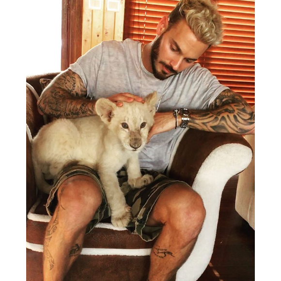 M.Pokora en vacances à Dubaï. Photo postée sur Instagram en décembre 2016.