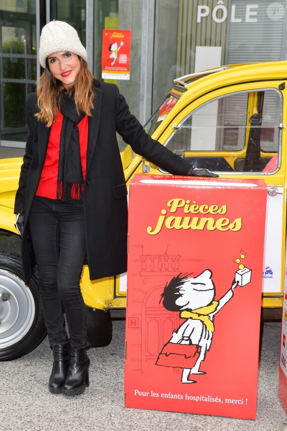 Joyce Jonathan - Lancement de l'opération Pièces Jaunes 2017 À l'Hôpital Necker-Enfants malades AP-HP à Paris le 4 janvier 2017. Cette année, le personnage de bande dessinée "Le Petit Nicolas" est le parrain de l'opération.