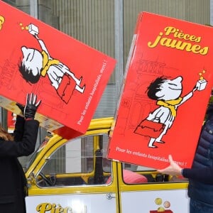 Joyce Jonathan et Vianney - Lancement de l'opération Pièces Jaunes 2017 À l'Hôpital Necker-Enfants malades AP-HP à Paris le 4 janvier 2017. Cette année, le personnage de bande dessinée "Le Petit Nicolas" est le parrain de l'opération.