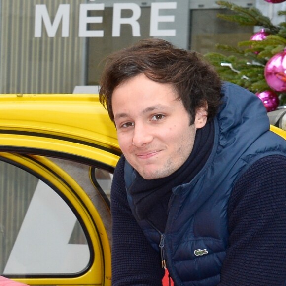 Joyce Jonathan et Vianney - Lancement de l'opération Pièces Jaunes 2017 À l'Hôpital Necker-Enfants malades AP-HP à Paris le 4 janvier 2017. Cette année, le personnage de bande dessinée "Le Petit Nicolas" est le parrain de l'opération.