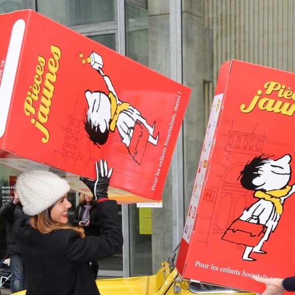 Joyce Jonathan et Vianney - Lancement de l'opération Pièces Jaunes 2017 À l'Hôpital Necker-Enfants malades AP-HP à Paris le 4 janvier 2017. Cette année, le personnage de bande dessinée "Le Petit Nicolas" est le parrain de l'opération.