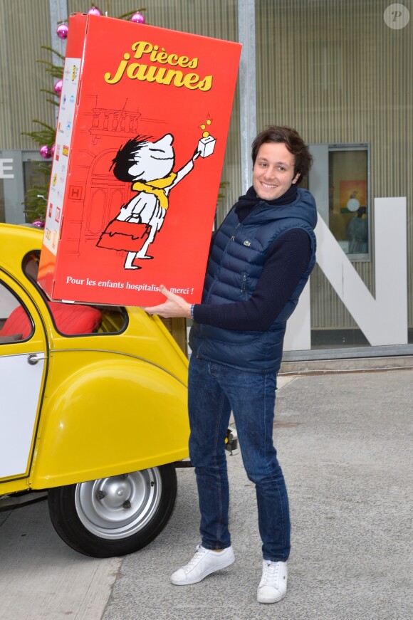 Joyce Jonathan et Vianney - Lancement de l'opération Pièces Jaunes 2017 À l'Hôpital Necker-Enfants malades AP-HP à Paris le 4 janvier 2017. Cette année, le personnage de bande dessinée "Le Petit Nicolas" est le parrain de l'opération.