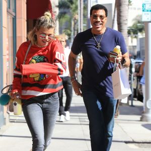 Lionel Richie et sa fille Sofia Richie passent la journée ensemble à Beverly Hills le 2 septembre 2016.