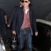 Brad Pitt arrive à l'aéroport LAX de Los Angeles pour prendre un avion, le 15 juin 2016