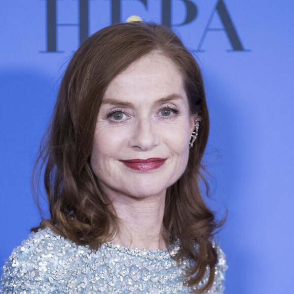 Isabelle Huppert - Press Room lors de la 74e cérémonie annuelle des Golden Globe Awards à Beverly Hills, Los Angeles, Californie, Etats-Unis, le 8 janvier 2017. © Olivier Borde/Bestimage