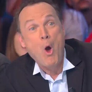 Julien Lepers étonné de revoir son présumé premier amour - "TPMP", mardi 10 janvier 2017, C8