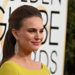 Natalie Portman - La 74ème cérémonie annuelle des Golden Globe Awards à Beverly Hills, le 8 janvier 2017.