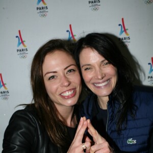 Dounia Coesens et Laetitia Fourcade lors du 9ème Gala Handicirque au cirque Pinder, sur la pelouse de Reuilly à Paris, France, le jeudi 12 janvier 2017. © JLPPA/Bestimage