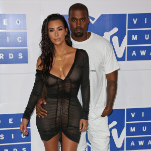 Kim Kardashian et son mari Kanye West à la soirée des MTV Video Music Awards 2016 à Madison Square Garden à New York, le 28 août 2016.