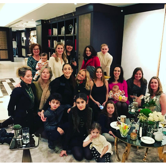 Geri Halliwell lors de sa baby-shower avec Emma Bunton, Sally Wood et toutes ses copines. Photo publiée sur Instagram le 14 janvier 2017
