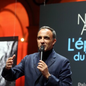 Nikos Aliagas - Vernissage de l'exposition "L'épreuve du Temps" de Nikos Aliagas au Palais Brongniart à Paris, le 16 janvier 2017.