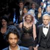 Pyper America Smith, Brandon Lee et les mannequins du défilé Dolce & Gabbana à la Fashion Week de Milan. Le 14 janvier 2017.