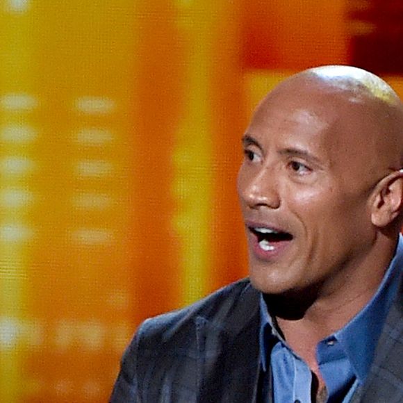 Dwayne "The Rock" Johnson lors des People's Choice Awards 2017 au Microsoft Theater le 18 janvier 2017 à Los Angeles.