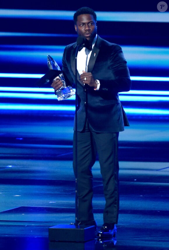 Kevin Hart lors des People's Choice Awards 2017 au Microsoft Theater le 18 janvier 2017 à Los Angeles.