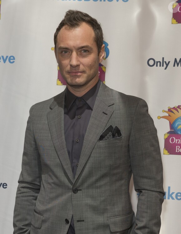 Jude Law - Only Make Believe Gala "Make Believe On Broadway" au St. James Theater de New York le 14 novembre 2016  Only Make Believe Gala MAKE BELIEVE ON BROADWAY at St. James Theater in New York14/11/2016 - New York