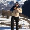 Exclusif - Moktar Guétari - Les chroniqueurs de "Touche pas à mon poste" tournent "TPMP fait du ski" à Montgenèvre dans les Hautes-Alpes le 17 décembre 2016. Le tournage s'est déroulé du 16 au 19 décembre 2016. © Dominique Jacovides / Bestimage