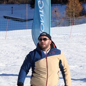 Exclusif - Moktar Guétari - Les chroniqueurs de "Touche pas à mon poste" tournent "TPMP fait du ski" à Montgenèvre dans les Hautes-Alpes le 17 décembre 2016. Le tournage s'est déroulé du 16 au 19 décembre 2016. © Dominique Jacovides / Bestimage