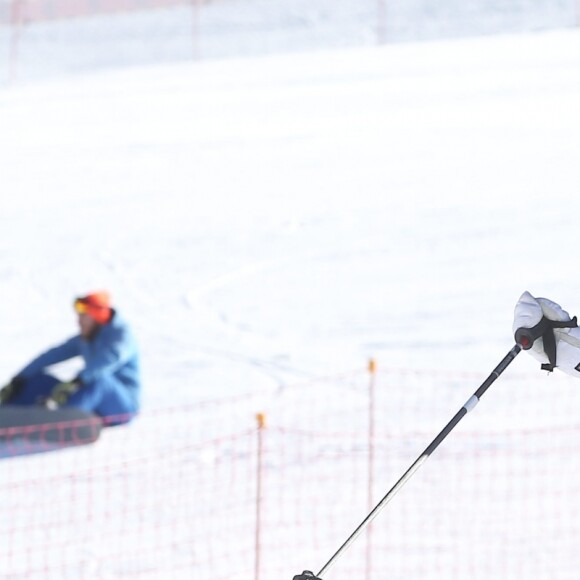Exclusif - Les chroniqueurs de "Touche pas à mon poste" tournent "TPMP fait du ski" à Montgenèvre dans les Hautes-Alpes le 17 décembre 2016. Le tournage s'est déroulé du 16 au 19 décembre 2016. © Dominique Jacovides / Bestimage