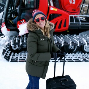 Exclusif - Enora Malagré - Les chroniqueurs de "Touche pas à mon poste" tournent "TPMP fait du ski" à Montgenèvre dans les Hautes-Alpes le 17 décembre 2016. Le tournage s'est déroulé du 16 au 19 décembre 2016. © Dominique Jacovides / Bestimage